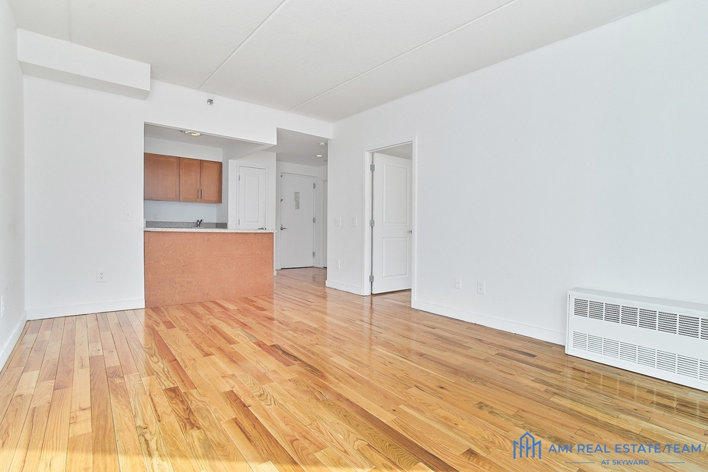 34 West 139th Street - Photo 1