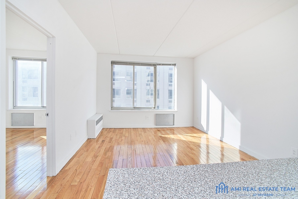 34 West 139th Street - Photo 3