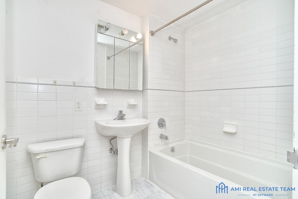 34 West 139th Street - Photo 10