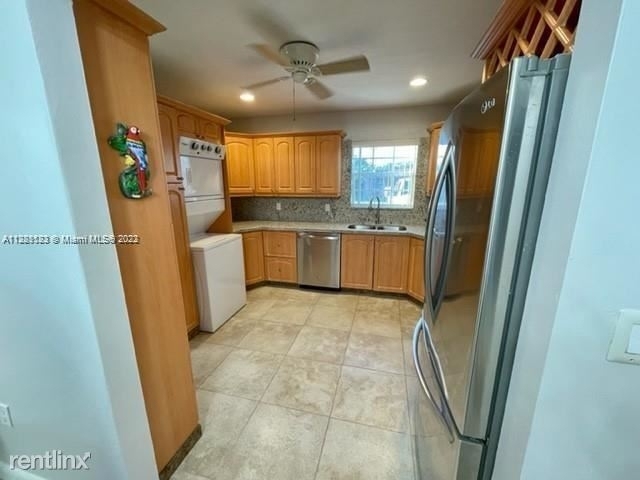 10482 Sw 26th Ter - Photo 1