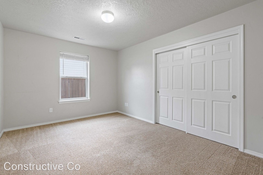 1210 E Whitbeck Dr - Photo 6