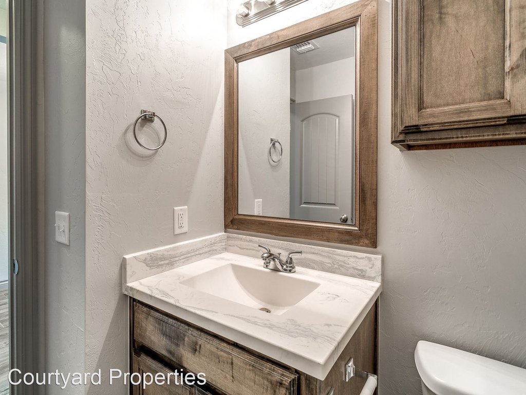 2608 Nw 191st - Photo 15