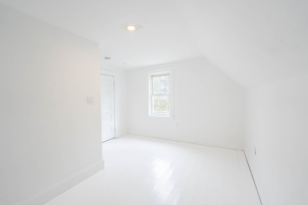 90 Pierce St - Photo 8