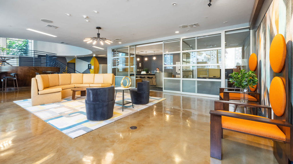1050 Wilshire Blvd - Photo 4