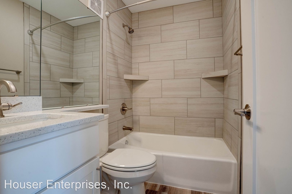 418 10th Ave #1 - Photo 0