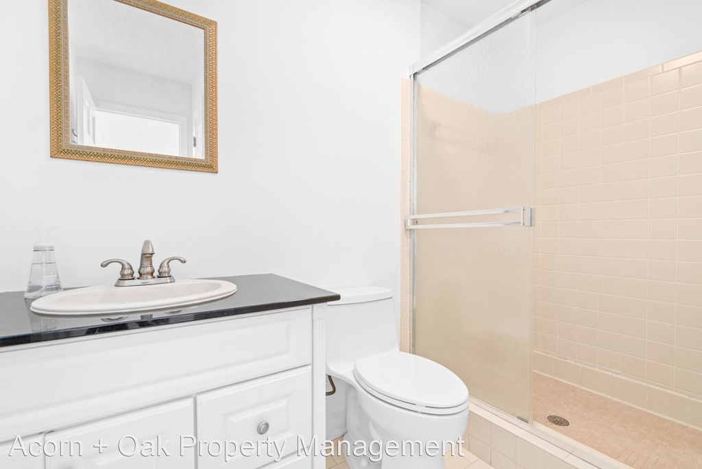 229 Hanover Place - Photo 8