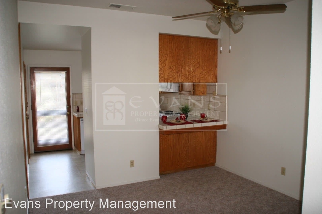 4401 W. Goshen Ave / Vmv - Photo 2