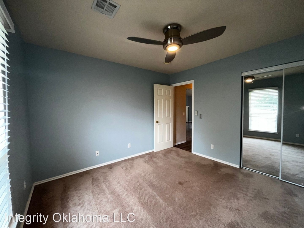 6821 Nw 135th Circle - Photo 25