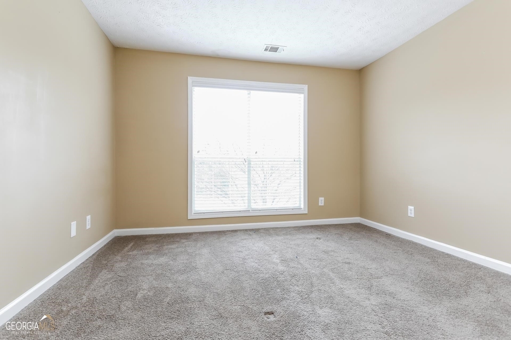 949 Heartwood Circle - Photo 11