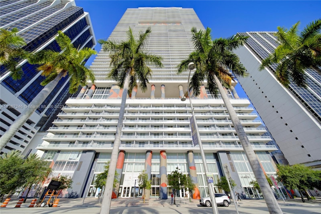 50 Biscayne Blvd - Photo 1