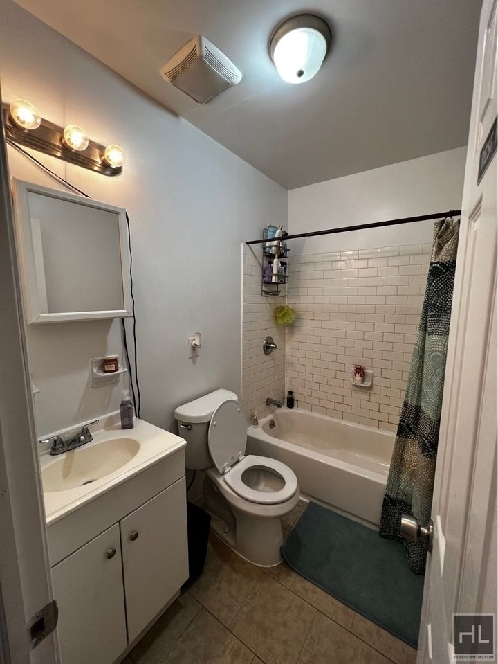 162 East 88 Street - Photo 7