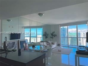 475 Brickell Ave Apt 4812 - Photo 0