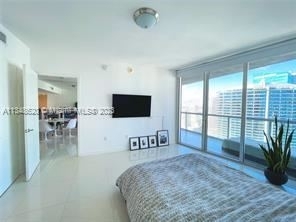 475 Brickell Ave Apt 4812 - Photo 8