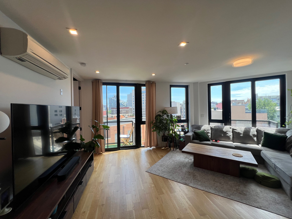 5 Withers Street - Photo 0