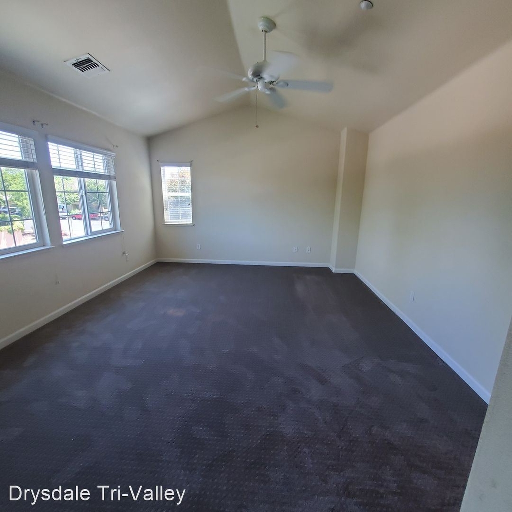 1018 Sycamore Lane - Photo 28