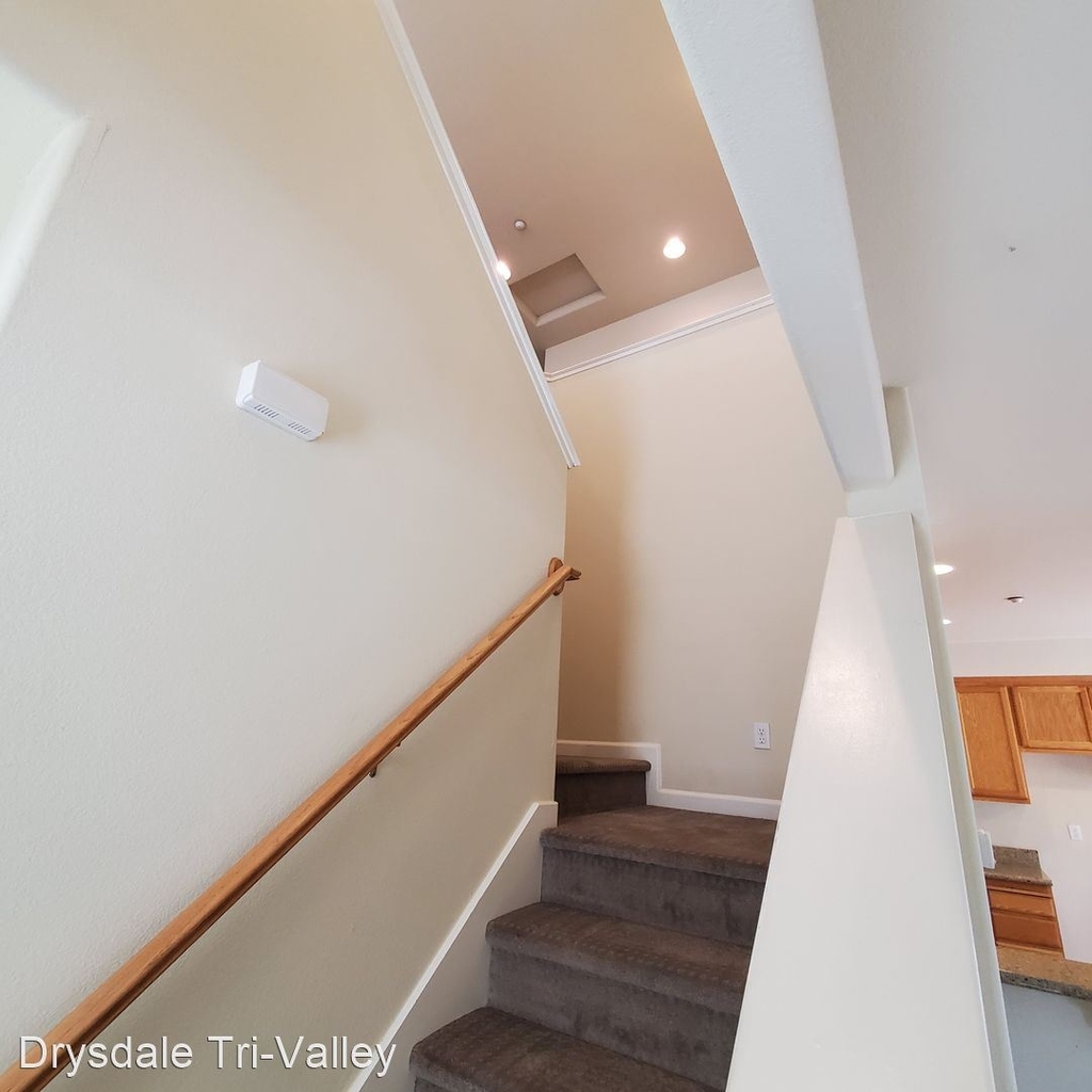 1018 Sycamore Lane - Photo 16