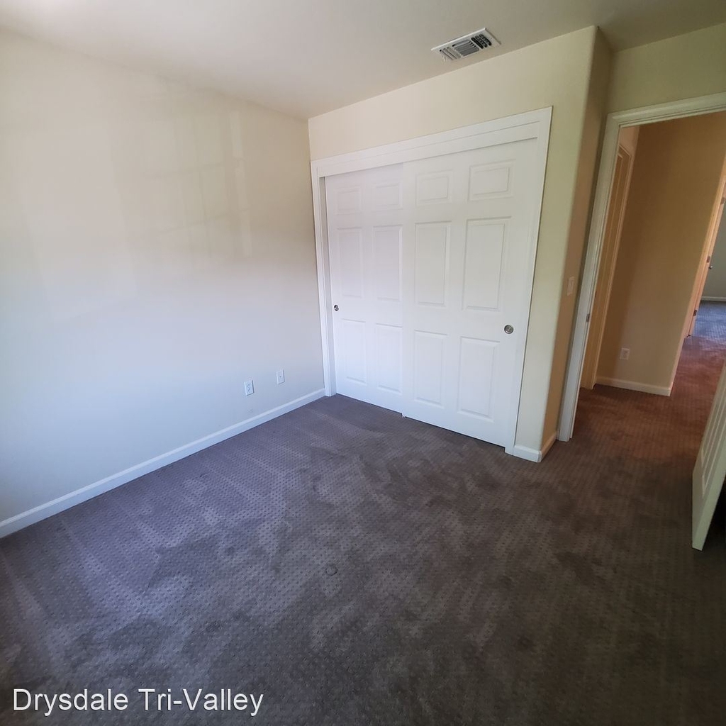 1018 Sycamore Lane - Photo 25