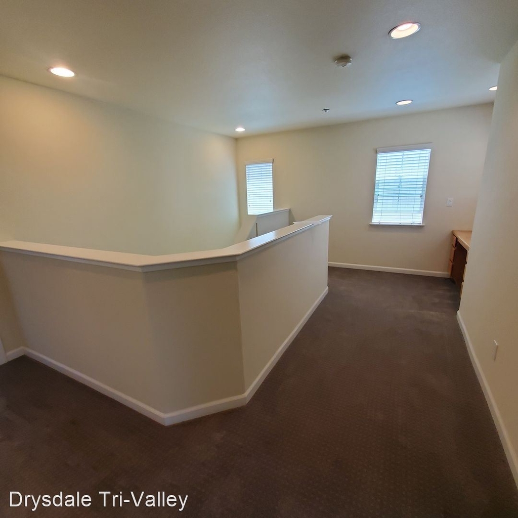 1018 Sycamore Lane - Photo 17