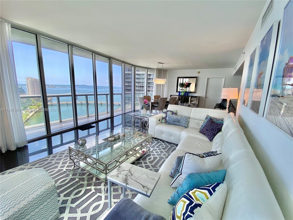 465 Brickell Ave - Photo 5