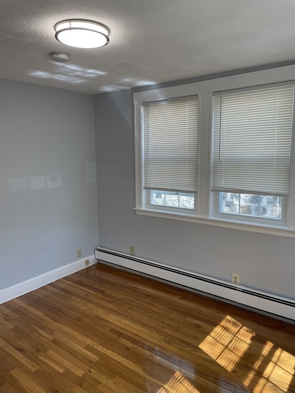 14 Edinboro - Photo 4