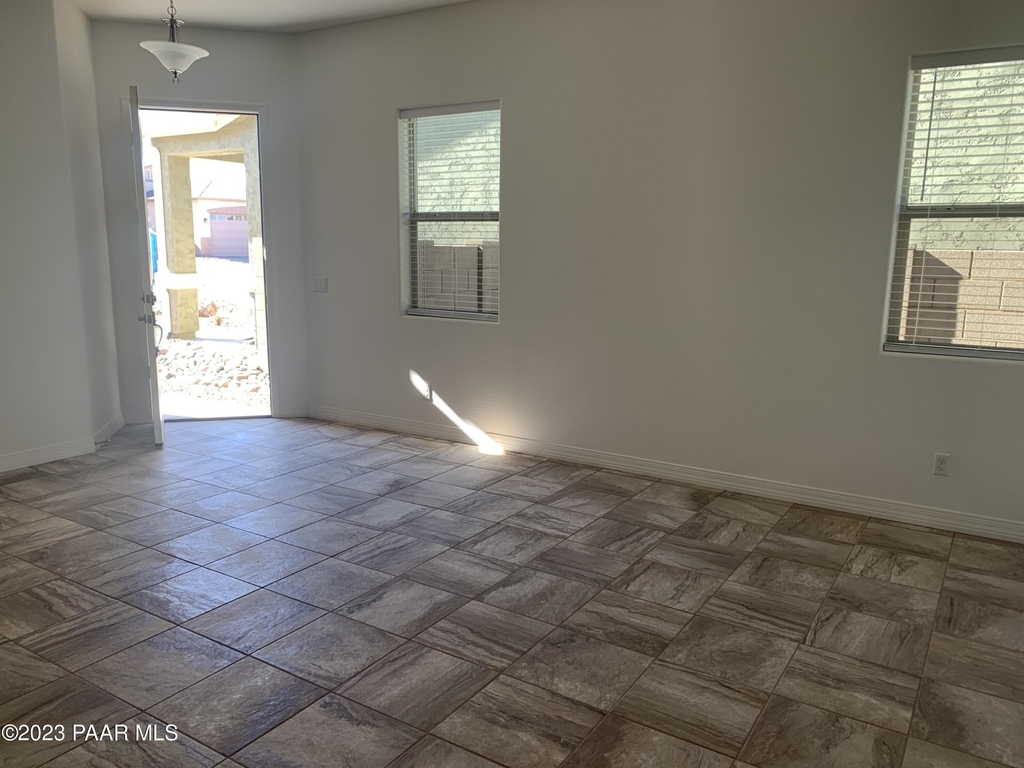 6070 E Greer Lane - Photo 1