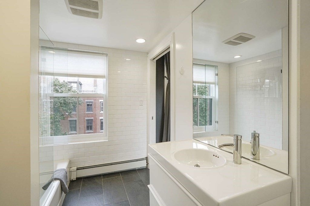 158 West Brookline Street - Photo 8