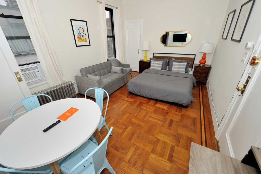 354 East 77th Street - Photo 1