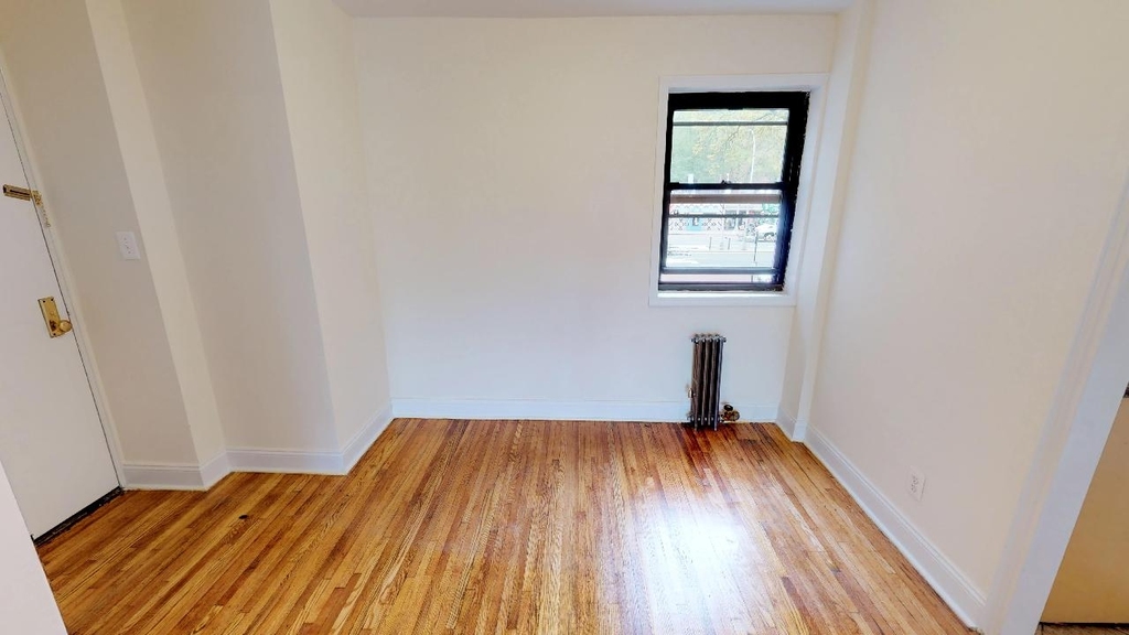 62-25 Woodhaven Boulevard - Photo 6