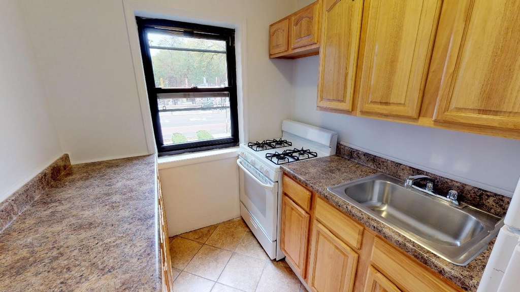 62-25 Woodhaven Boulevard - Photo 4