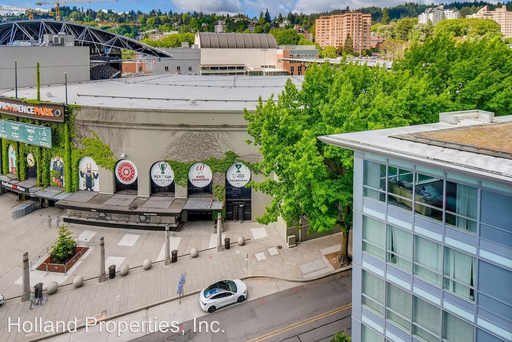 1926 W Burnside #812 - Photo 10