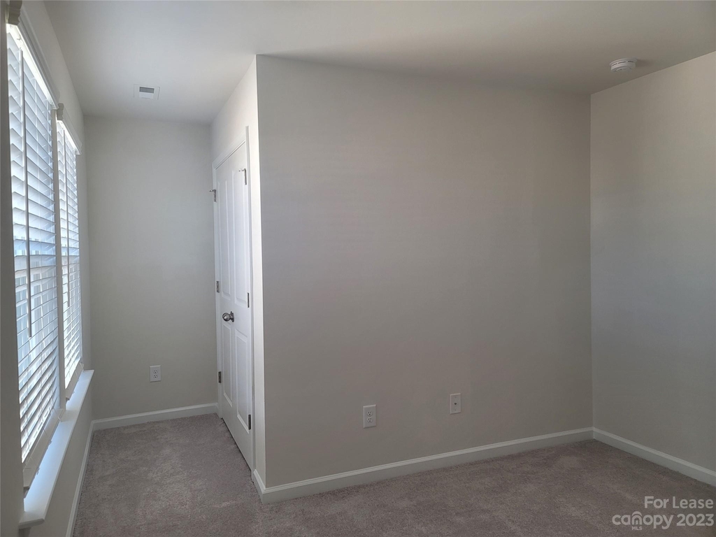 15637 Wensea Lane - Photo 17