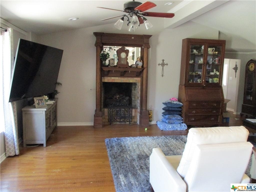 3512 Magnolia Boulevard - Photo 3