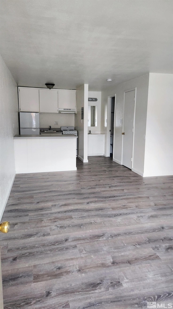 3300 Imperial Way - Photo 11