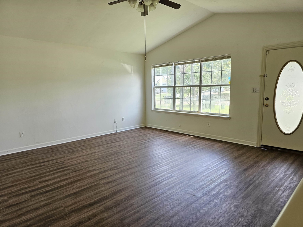 3214 Skyview - Photo 5