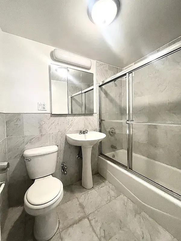 417 West 56th Street - Photo 5