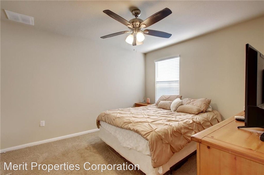 403 Cassandra Dr. - Photo 23