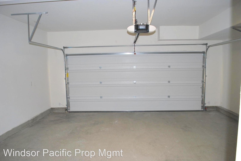 5773 Midnight Place Unit B - Photo 28