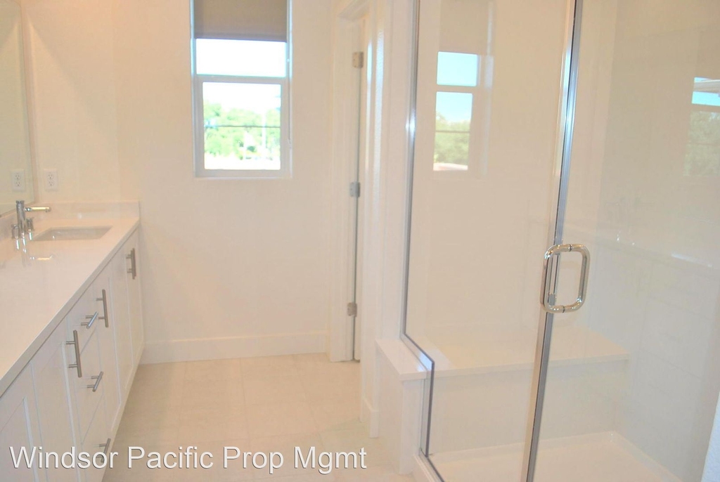 5773 Midnight Place Unit B - Photo 26