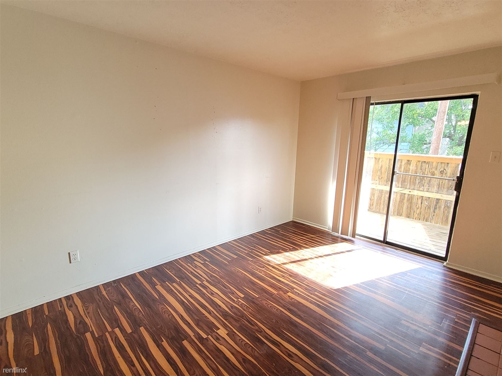 1107 Verde Dr Apt 29 - Photo 2