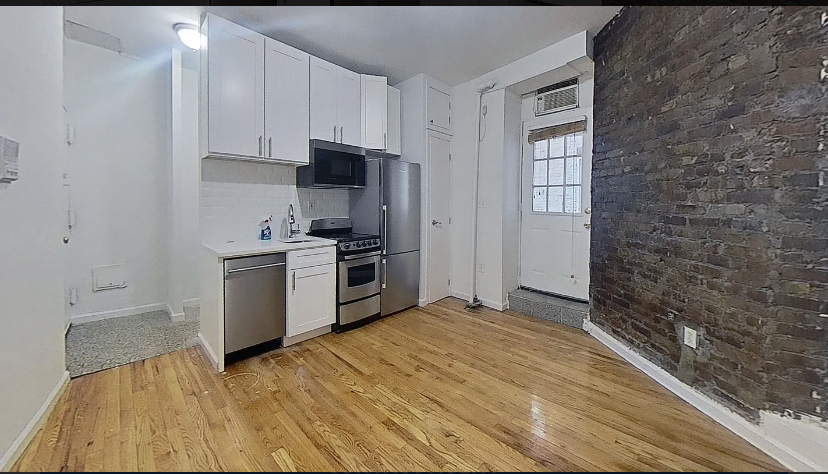 163 Mulberry Street - Photo 2