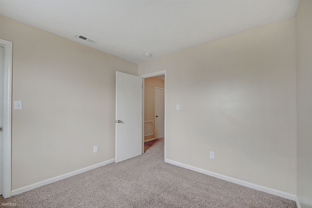 7747 Danube Street - Photo 16