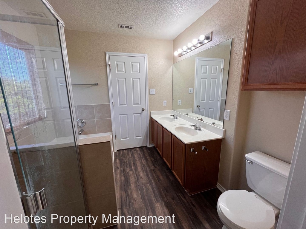 10366 Oakwood Crst - Photo 8