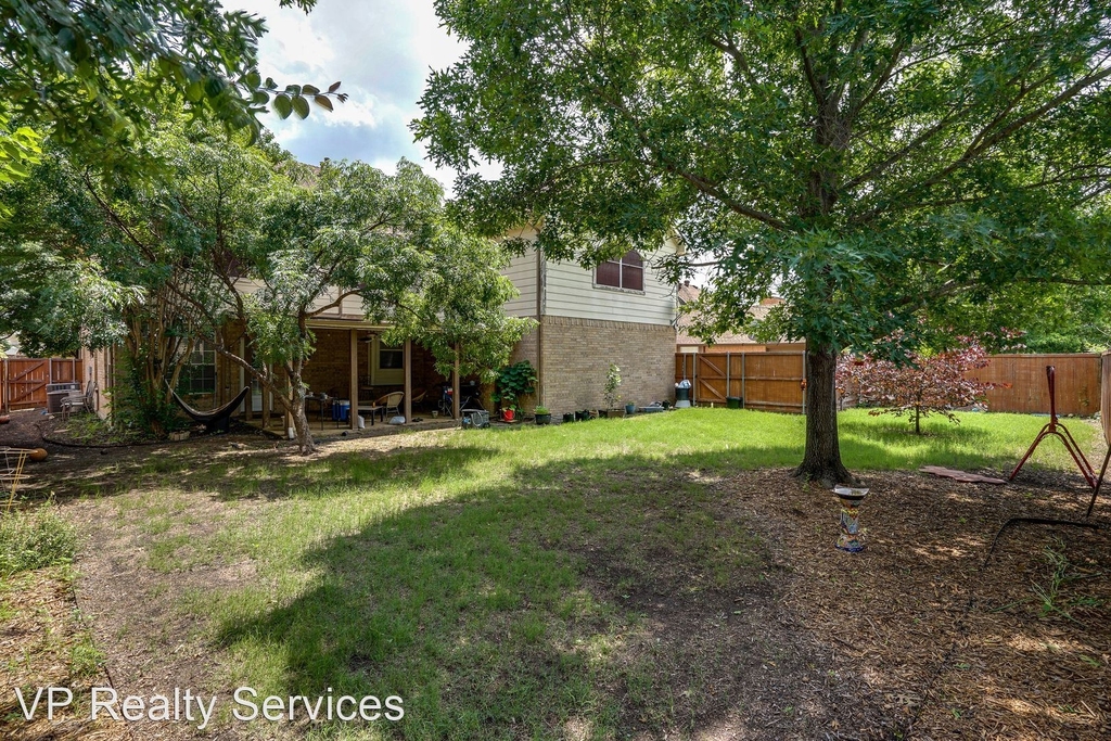 527 Weeping Willow - Photo 27