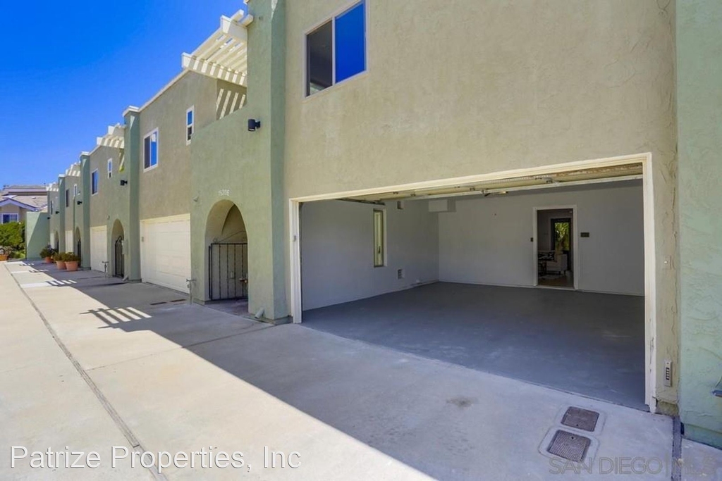 7520 Jerez Ct Unit E - Photo 2