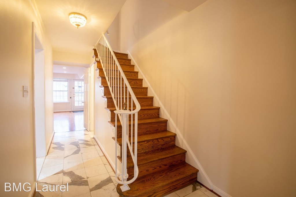 328 Constitution Ave Ne - Photo 4