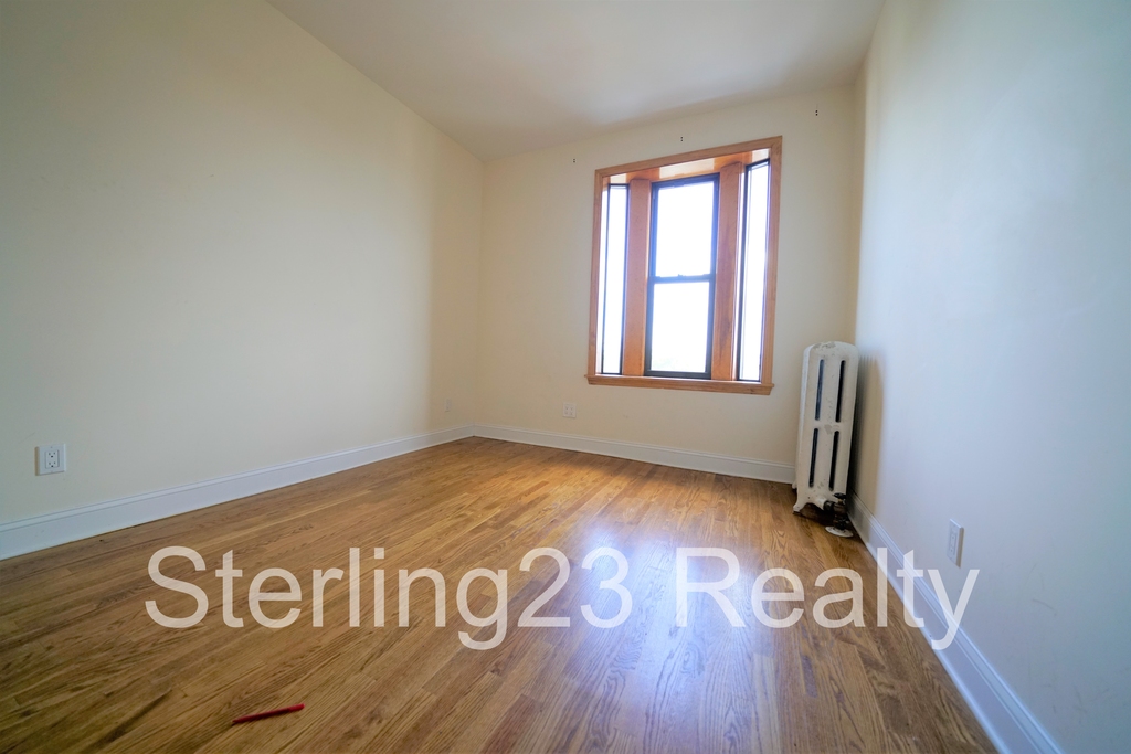 31-6 38th Street - Photo 3