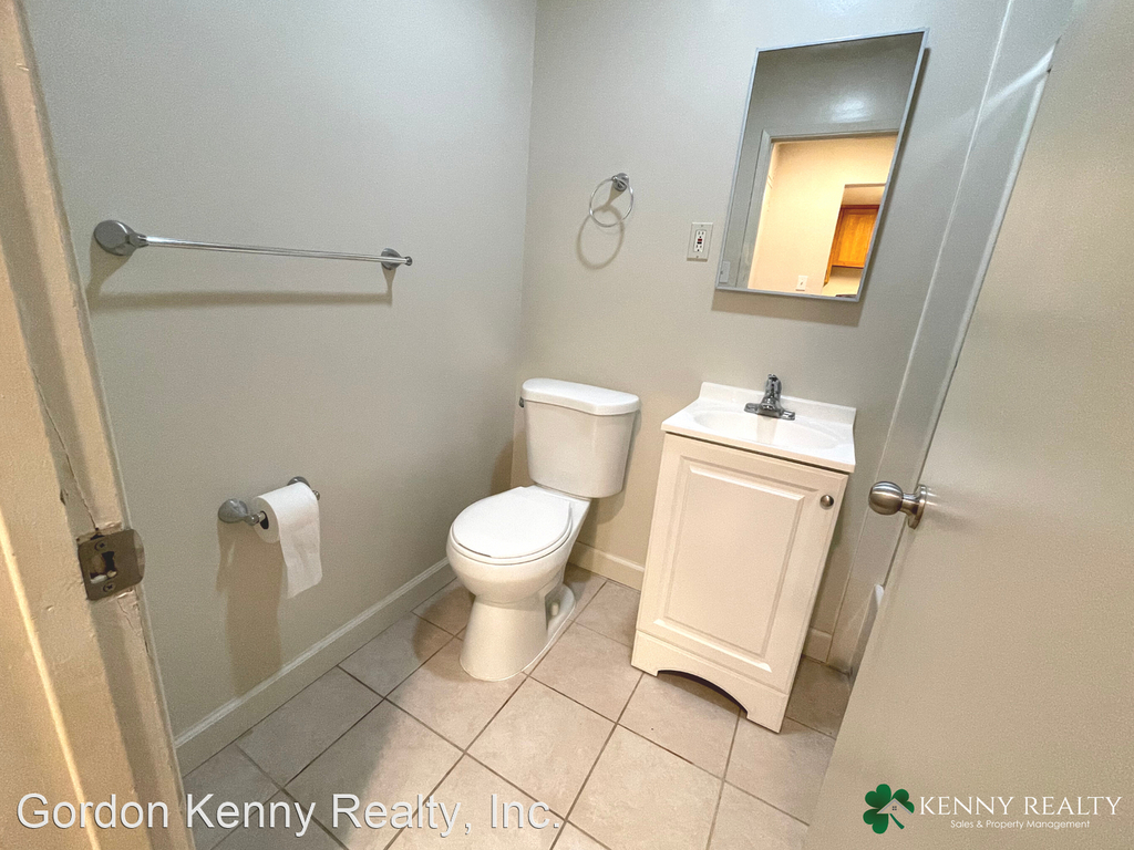 522 Mayfair Avenue - Photo 8