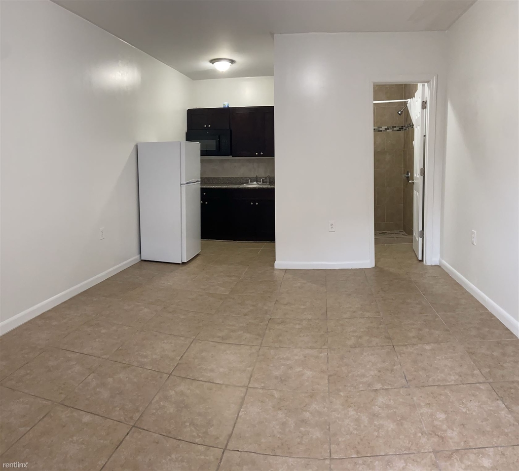 14239 Sw 180th Ter - Photo 1