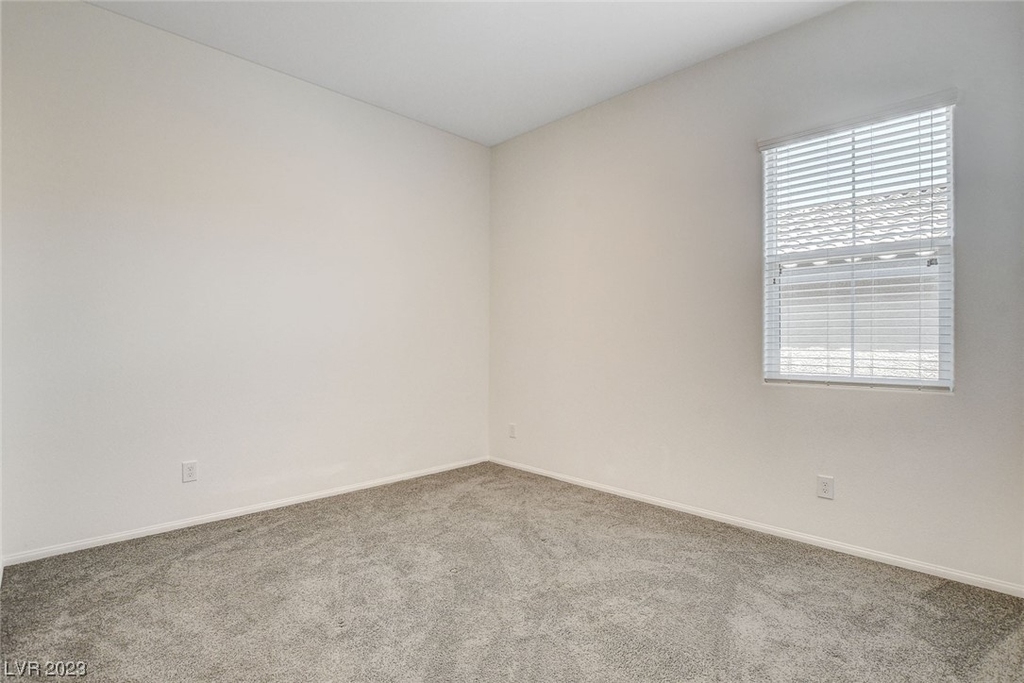 10924 Chipotle Avenue - Photo 33