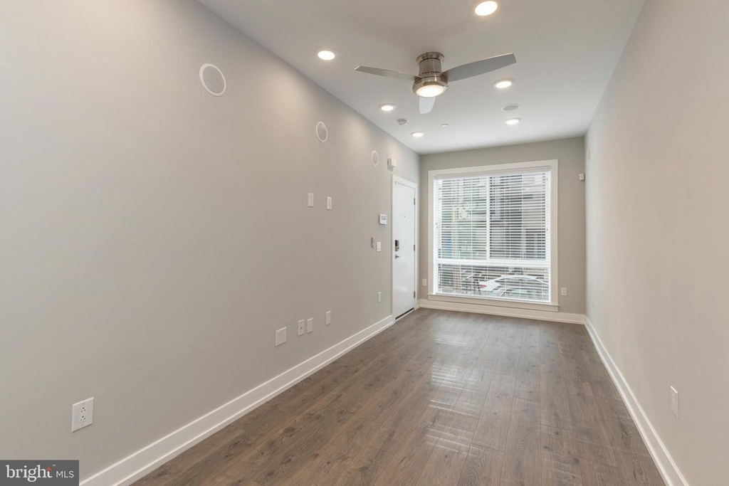 137 W Huntingdon St #1 - Photo 5